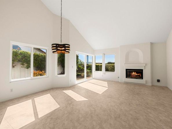 4125 Arcadia Way, Oceanside CA 92056