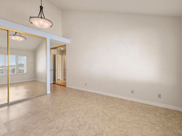 4125 Arcadia Way, Oceanside CA 92056