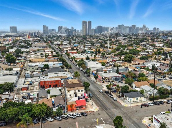 2701 11 Imperial Avenue, San Diego CA 92102