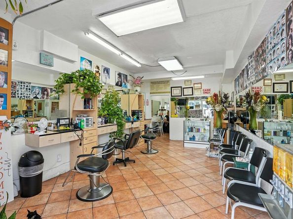 2701 11 Imperial Avenue, San Diego CA 92102