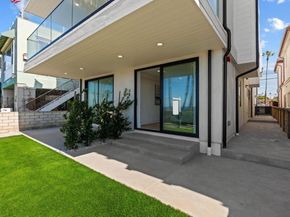 214 S Pacific Street, Oceanside CA 92054