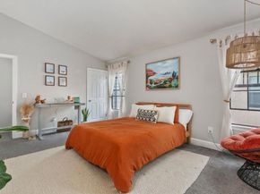 4556 cove Drive, Carlsbad CA 92008