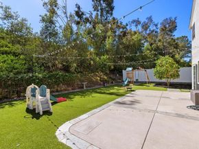 6819 Xana Way, Carlsbad CA 92009