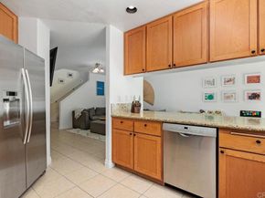 6819 Xana Way, Carlsbad CA 92009