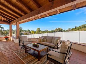 2525 Date Palm Court, Vista CA 92084