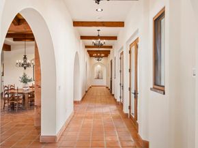 2525 Date Palm Court, Vista CA 92084