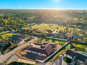 2525 Date Palm Court, Vista CA 92084