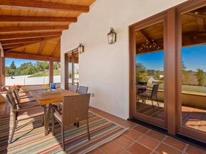 2525 Date Palm Court, Vista CA 92084