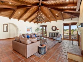 2525 Date Palm Court, Vista CA 92084