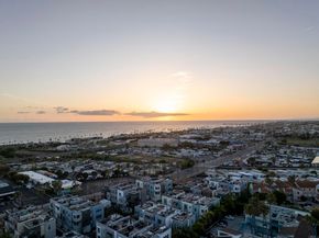 1566 Vista Del Mar Way 3, Oceanside CA 92054