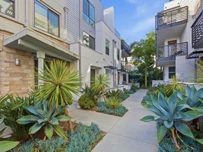 1566 Vista Del Mar Way 3, Oceanside CA 92054