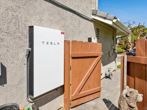 7946 Calle Posada, Carlsbad CA 92009