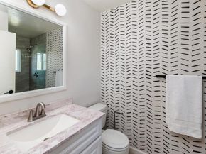 2349 Altisma Way B, Carlsbad CA 92009