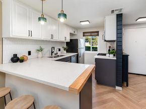 2349 Altisma Way B, Carlsbad CA 92009