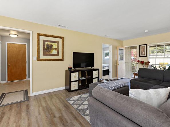 140 E 14th Avenue, Escondido CA 92025