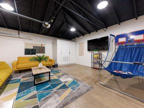 4350 Highland Drive, Carlsbad CA 92008
