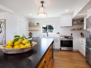 4350 Highland Drive, Carlsbad CA 92008