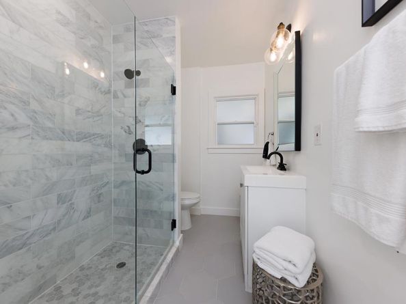 4350 Highland Drive, Carlsbad CA 92008