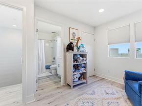 1650 Topanga Avenue, Costa Mesa CA 92627