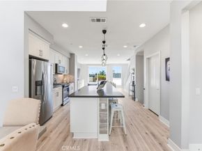 1650 Topanga Avenue, Costa Mesa CA 92627