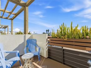 1650 Topanga Avenue, Costa Mesa CA 92627