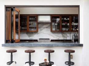 4512 Roxbury Road, Corona Del Mar CA 92625