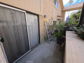 9834 Sepulveda Boulevard 117, North Hills CA 91343