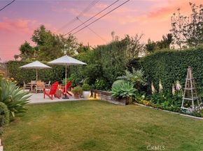 3217 Montana, Costa Mesa CA 92626