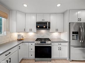 3217 Montana, Costa Mesa CA 92626