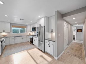 3217 Montana, Costa Mesa CA 92626