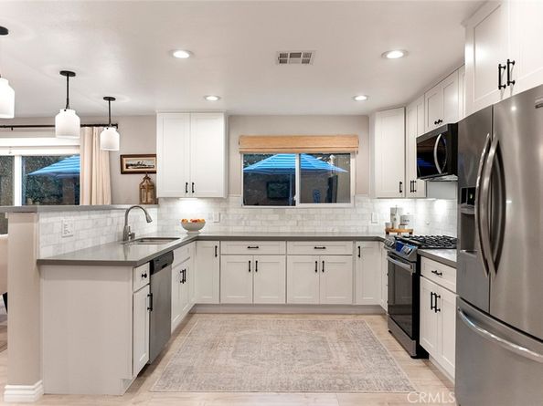 3217 Montana, Costa Mesa CA 92626