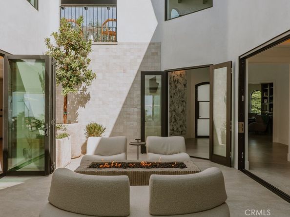 17 Muir Beach Circle, Corona Del Mar CA 92625