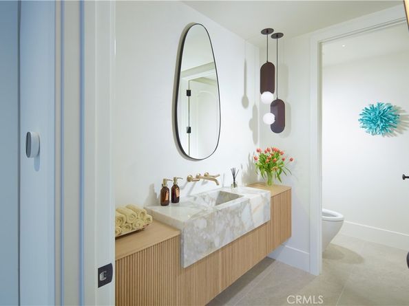 17 Muir Beach Circle, Corona Del Mar CA 92625