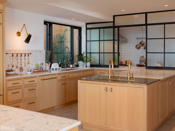 17 Muir Beach Circle, Corona Del Mar CA 92625