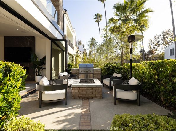 508 Goldenrod Avenue, Corona Del Mar CA 92625