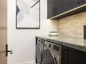 508 Goldenrod Avenue, Corona Del Mar CA 92625