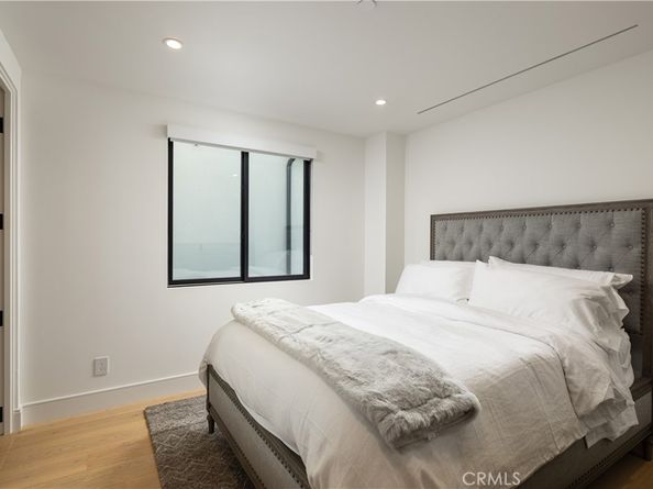 508 Goldenrod Avenue, Corona Del Mar CA 92625