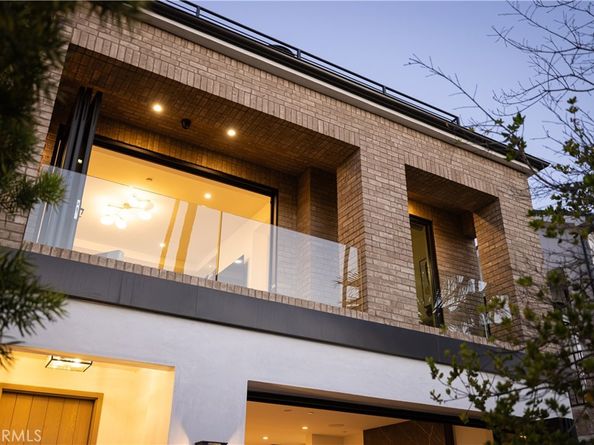 508 Goldenrod Avenue, Corona Del Mar CA 92625