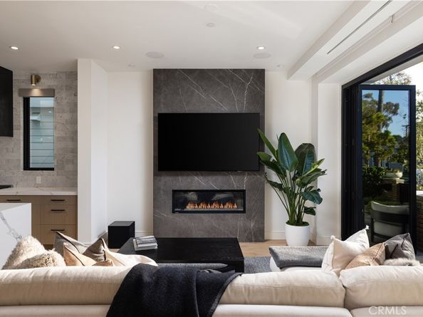 508 Goldenrod Avenue, Corona Del Mar CA 92625