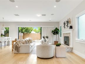387 La Perle Place, Costa Mesa CA 92627