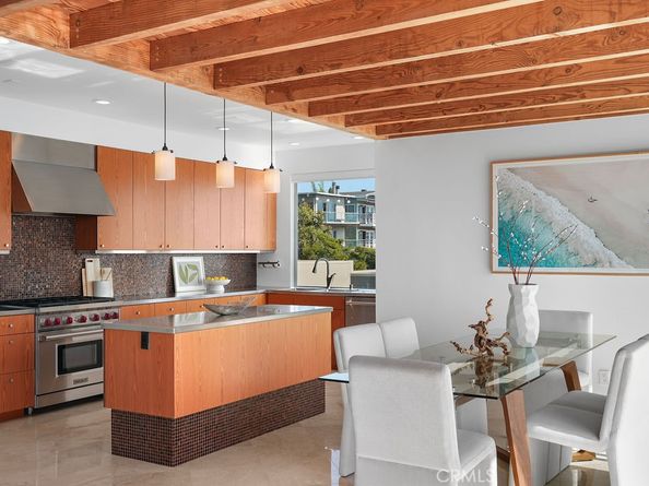 1119 Katella Street, Laguna Beach CA 92651