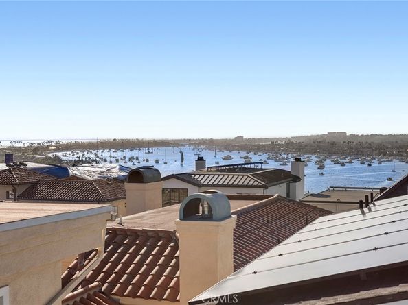 2501 Seaview Ave, Corona Del Mar CA 92625