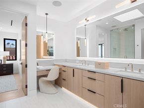 2501 Seaview Ave, Corona Del Mar CA 92625