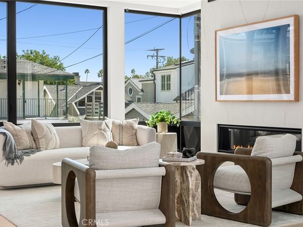 2501 Seaview Ave, Corona Del Mar CA 92625