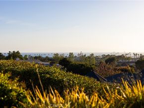 1007 White Sails Way, Corona Del Mar CA 92625
