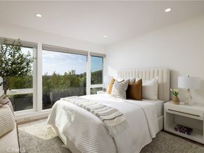 1007 White Sails Way, Corona Del Mar CA 92625