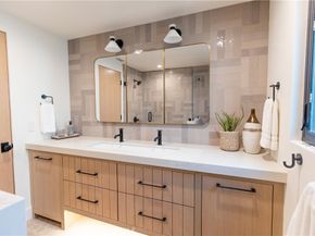 1717 Irvine Avenue, Newport Beach CA 92660