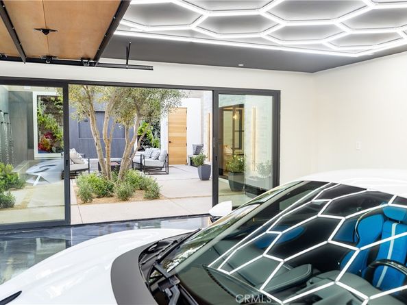 1717 Irvine Avenue, Newport Beach CA 92660
