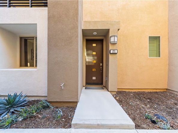 171 Cadence, Irvine CA 92618