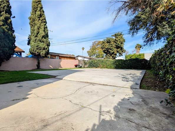 3854 Arlington Avenue, Los Angeles CA 90008